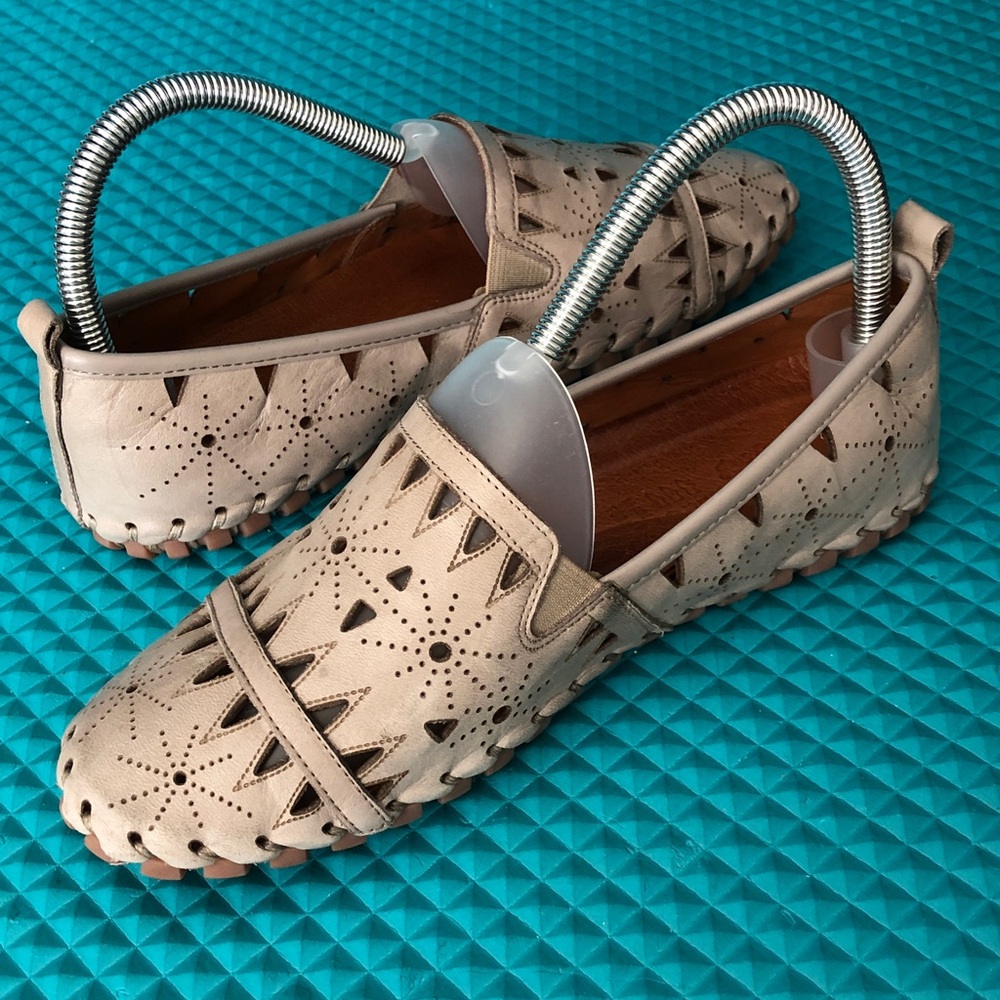 SOPRING STEP Women Fusaro Slip-On Soft Leather  Loafers | 7.5/38
